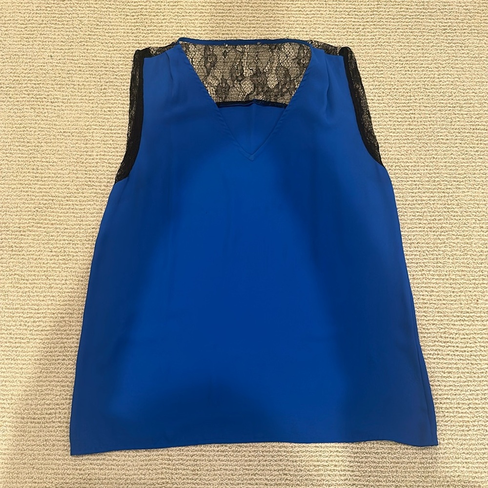 Women’s Blouse